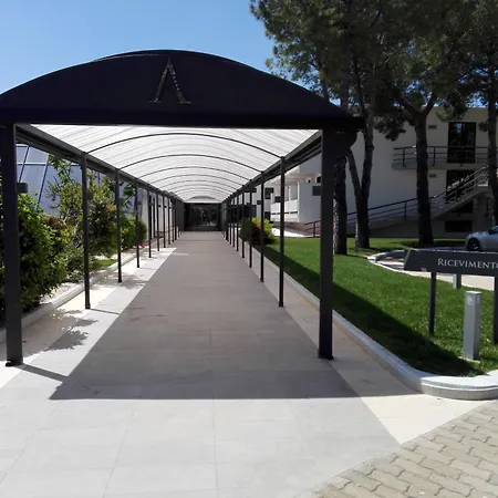 D'aragona Lifestyle 酒店 孔韦尔萨诺