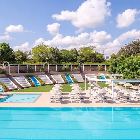 Hotel D'aragona Lifestyle 4*