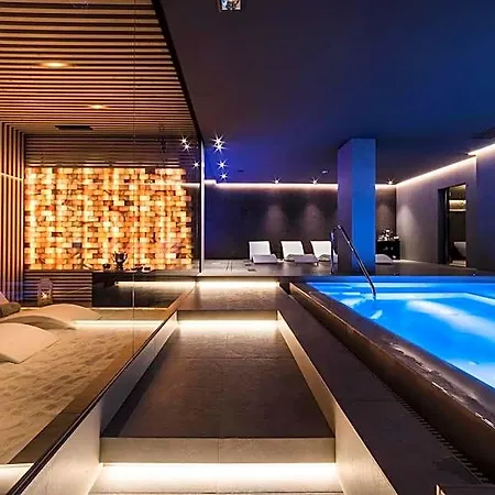 D'aragona Lifestyle Hotel 4*
