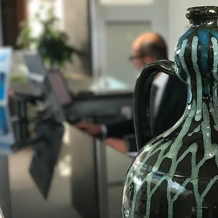 Hotel D'aragona Lifestyle 4*