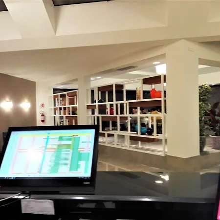 D'aragona Lifestyle 4* كونفيرسانو