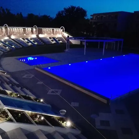 D'aragona Lifestyle فندق 4*