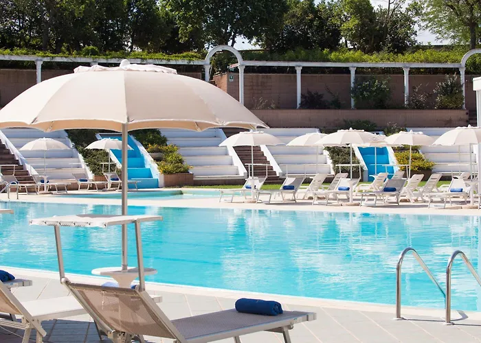 D'aragona Lifestyle מלון