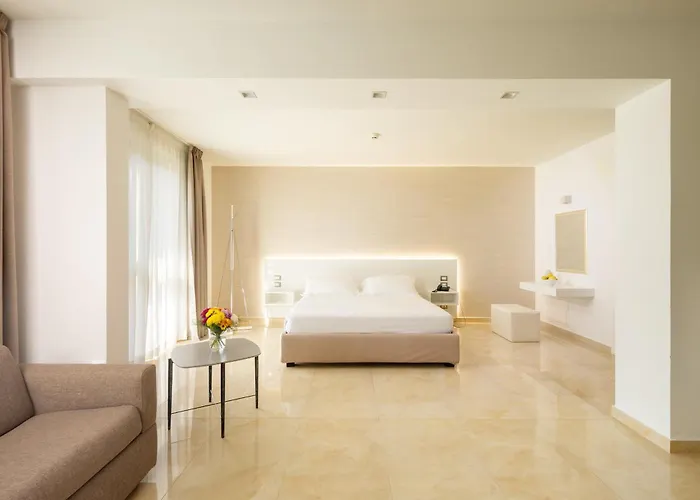 D'aragona Lifestyle מלון